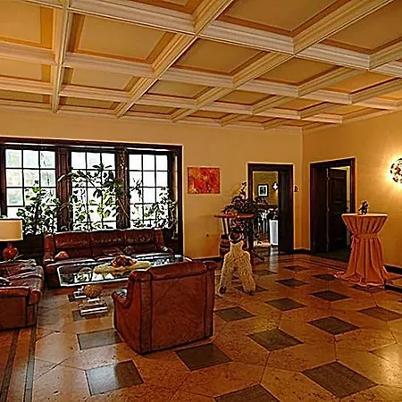 イン Gaestehaus Der Polizei 3*