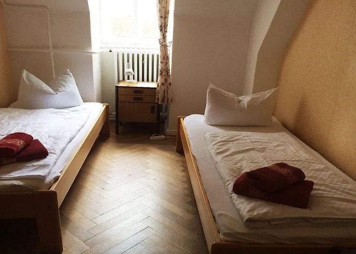 Gaestehaus Der Polizei Zajazd 3*