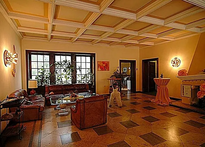 Zajazd Gaestehaus Der Polizei 3*