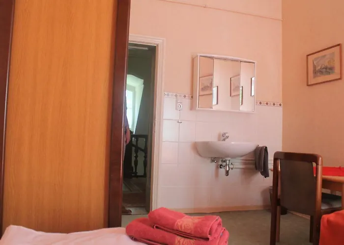 Zajazd Gaestehaus Der Polizei